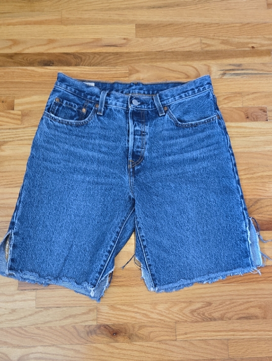 Levi's Pants - Levis Bermuda Cut Off Destructed Shorts